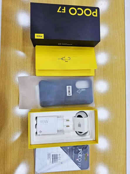 السلام عليكم
للبيع بوكو f7 نظافة 100٪
مع كامل ملحقاتة
صح بطارية 100٪
ذاكرة 256 عشوائية 12
للبيع بسعر 410 الف
المكان بغداد حي الجامعة او الكاظمية
رقمي *********** متواجد واتس
