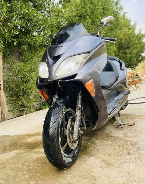 فورزا 0/8 عميه  لدراجه خير من الله خرسه محرك مكفول  من التنقيص ولنضوح ولدخان  كهربائيات كلهة شغاله  دهن موتل بانزين كله محسن  نقصهة بس جاملغ امامي شوفت عينك لدراجه كلش حلوه مكاني (بغداد) سعر /600 وبيهة مجال حك جيه رقم تواصل /***********/
