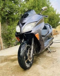 فورزا 0/8 عميه  لدراجه خير من الله خرسه محرك مكفول  من التنقيص ولنضوح ...