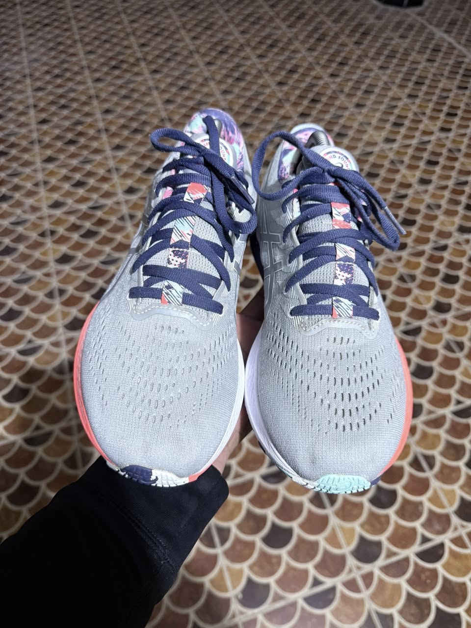 ازيكس
قياس 44
طول القدم 28
سعره 40 قفل
يوجد توصيل


**إذا كنت صاحب هذا الإعلان وتريد حذفه لأي سبب، رجاءا أرسل رسالة إلى الدعم الفني**