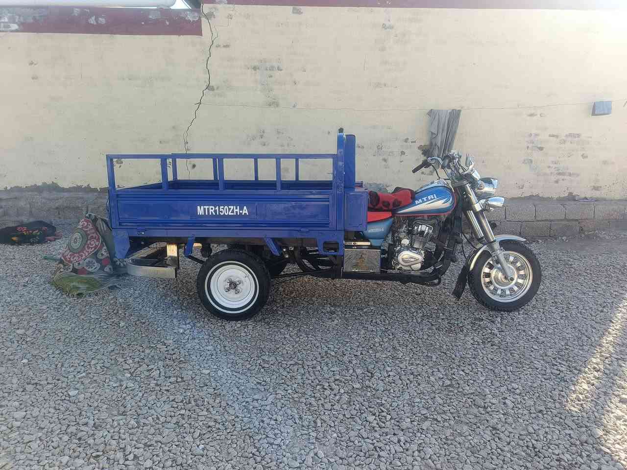 سلام عليكم ستوته ام تياره مديل 16اوراق اصولي تعمير 26مكفوله كفاله عامه ممكان غماس السعر 2400وبيه مجال ***********
