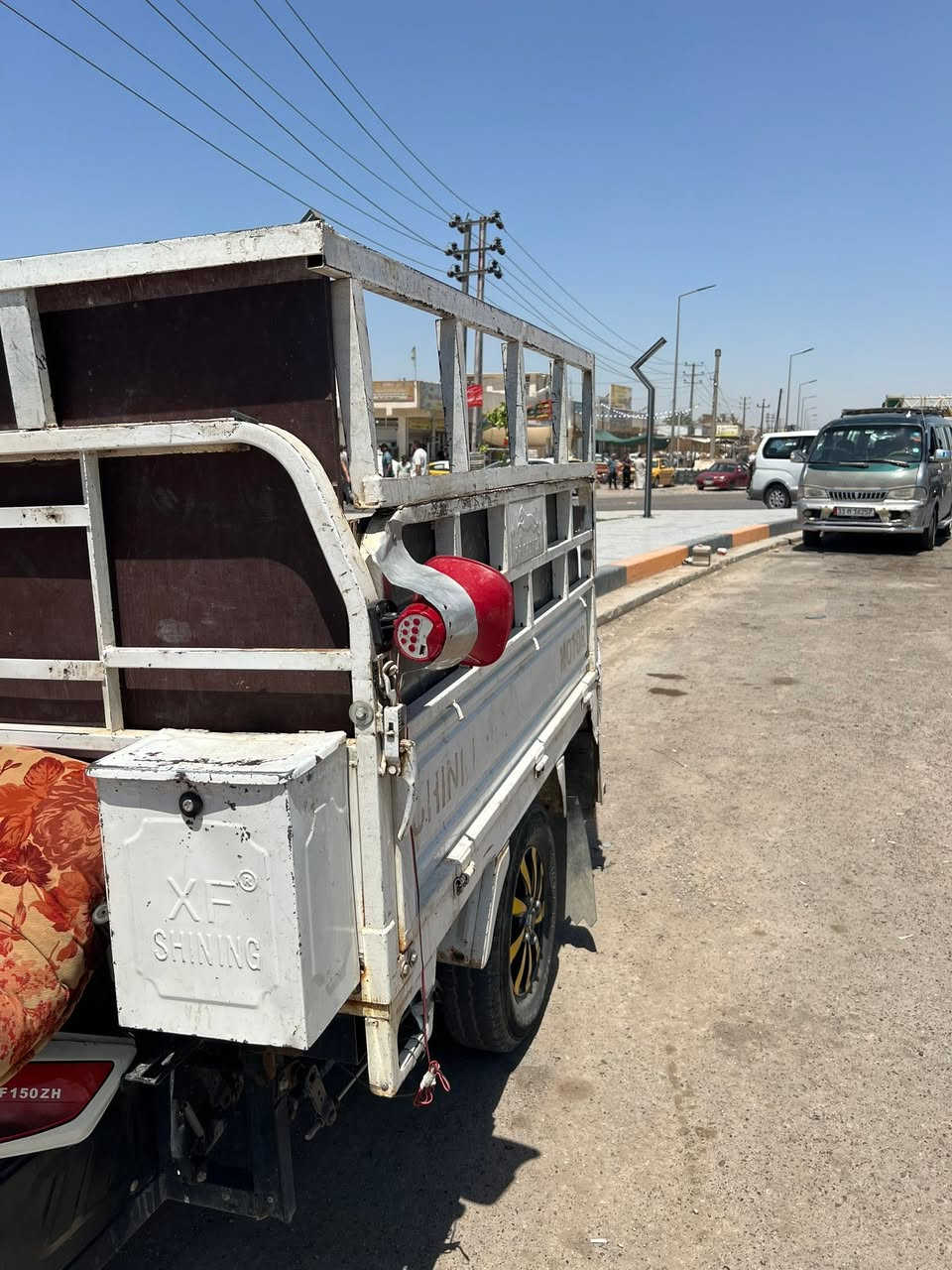 السلام عليكم يوجد ستوته للبيع ستوته كفاله عماله ألف متحط عليهه. تحويل ثاني 
ستوته موديل :2023
ستوته خير من الله الشراي يتصل أو خاص ***********/***********
