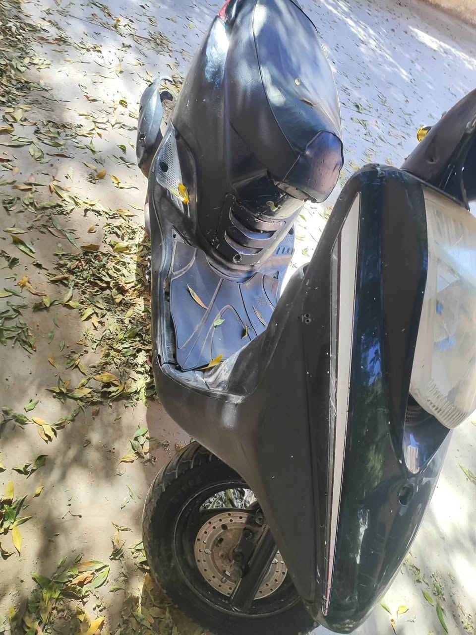 سلام عليكم بريز للبيع كامله شغاله سلف وهندر عنواني بغداد العطيفيه جامع براثا سعر350هاتف***********
