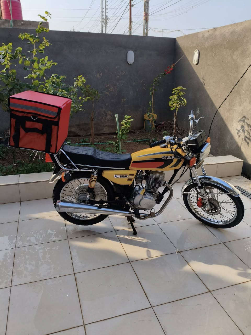 سلام عليكم دلفري في الفهود و المناطق القريبة على الفهود عندك طلبات تريد اوصلك طلب تريد شي من مكان معين و ما تكدر تتطلع اتصل على الرقام التالية جماعة الامزون عندك طلبات تريد احد يوصلهن موجود اتصل على الارقام التالية ونشالله تكون خدمة جيدة للجميع. الأرقام
*********** زين العراق
*********** آسيا 
وحنة بخدمتكم 24 ساعة
