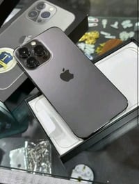 آيفون 13برو ماكس ذاكره256 بطاريه 79وضع الشركه  مبدل شاشه فقط من جهاز ت...