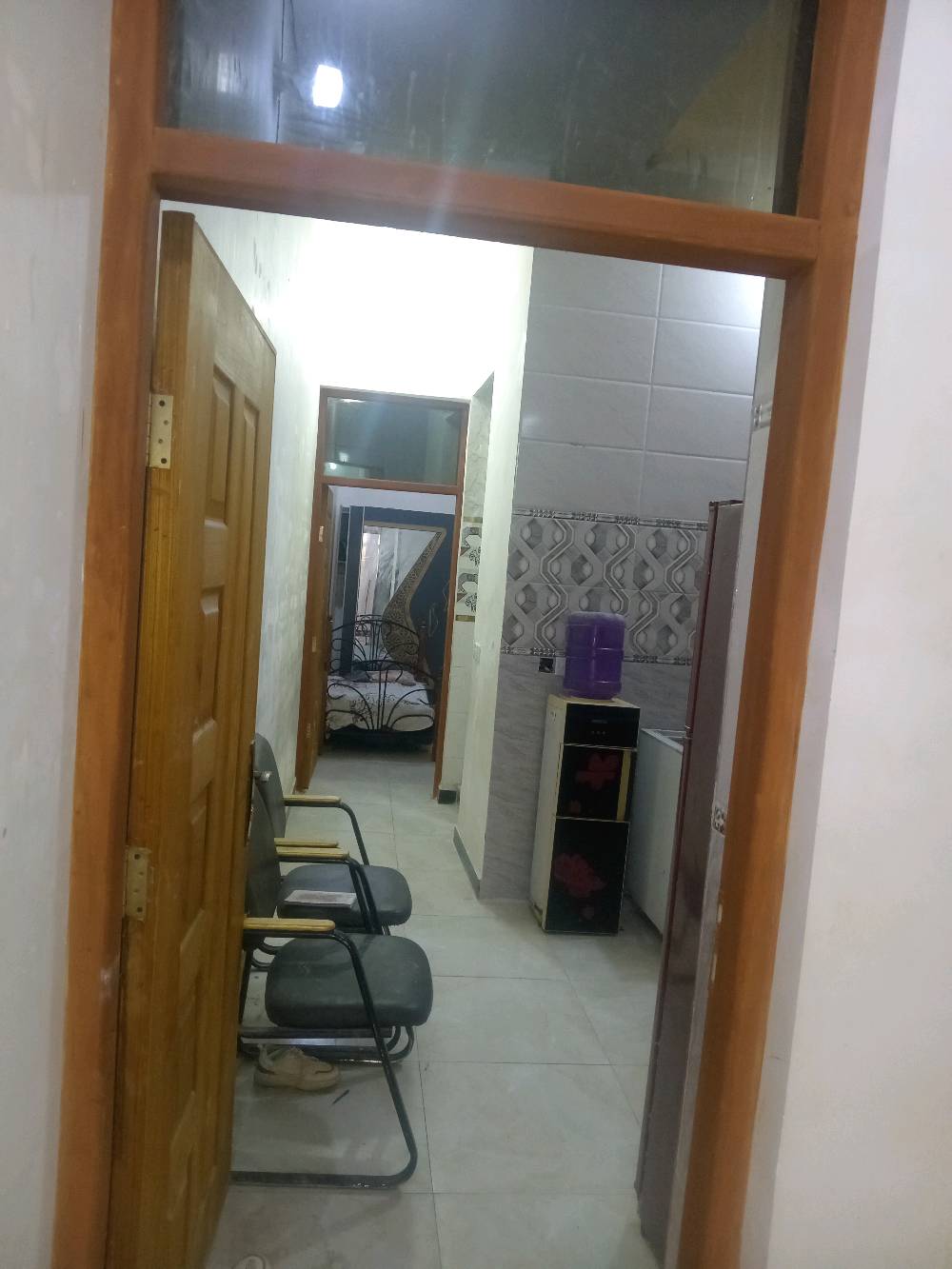 ١٠٠ متر طابو زراعي سند ٢٥ الزعفرانيه المنطقه النموذجيه  ٣غرف نوم ٢. حمامات مطبخ معزول استقبال كبير  سطحين  هاتف ***********