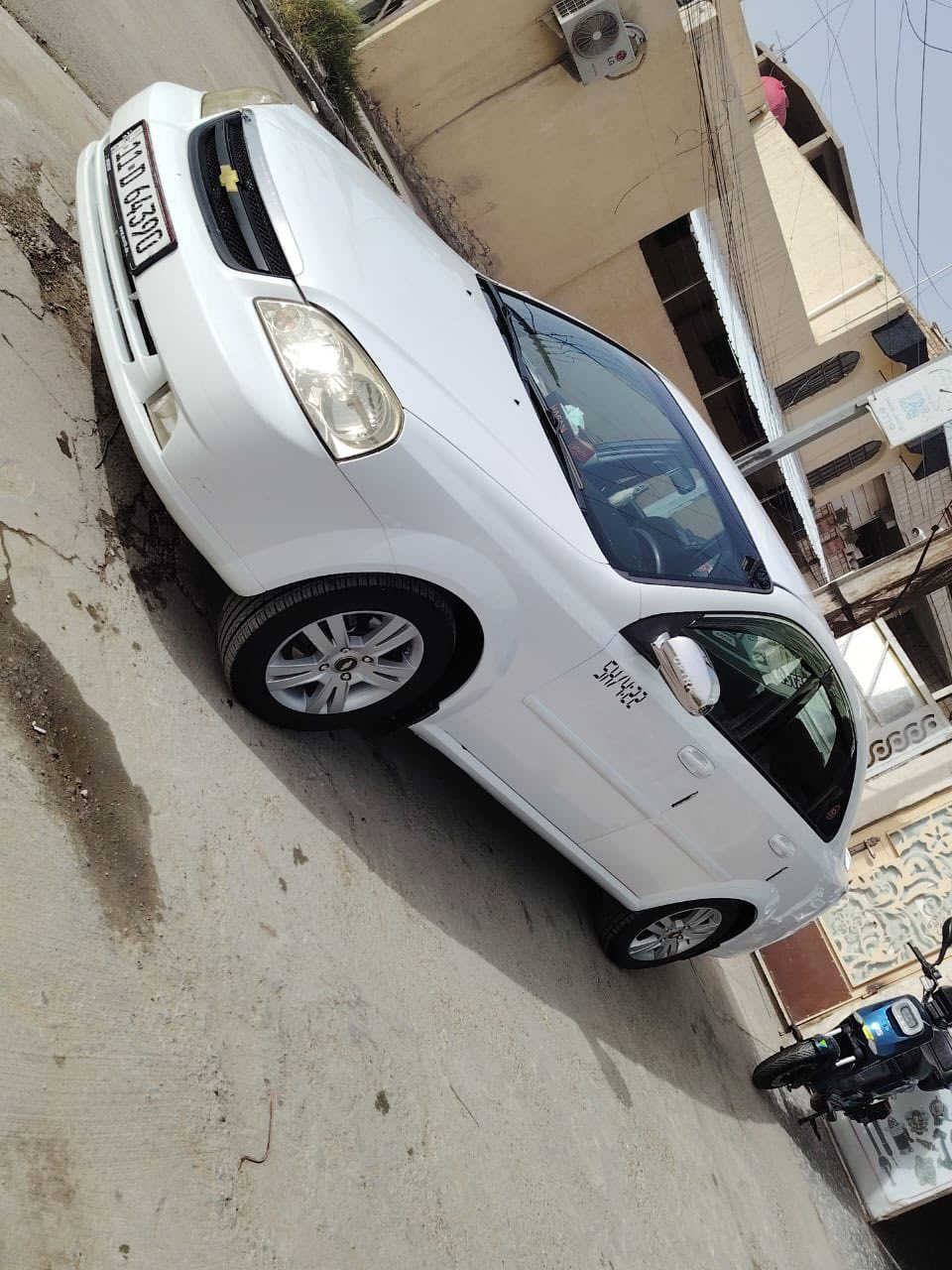 اوبترا 2011خليجي كفاله من صبغ وضربه بيها بس باب خلف السائق مبدل والسونار مرفق مكينه كير حداديه تخم تاير كله جديد ماشيه 183الف رقم بغداد جديد باسمي هزه جديده شرط التحويل السعر 90وبيها مجال بسيط للطيبين 
سكني الغزاليه 
***********
