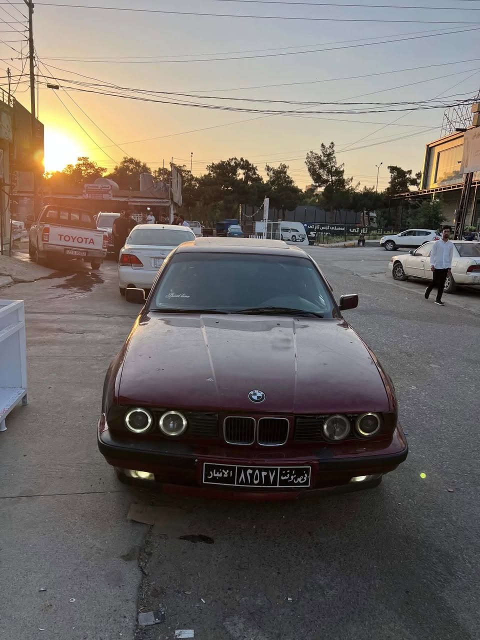 سه ره تا به ناوي خوا گه وره bmw
بؤفرؤشتن گؤرينه وه ش ده كه م 
له سه ر دل گرتن
ئارم پلاستيك سليماني به شه رتي ئاوه ليت دينار خه ره مه شي تيانيه به شه رتي خه ره ماش
موديل ٩٣فول
بيلاد ئوتو525
سه ياره كه مالي دووسته
جوار تايه و ويل لوك تازه به سراوه
هه ر جياكياني هه يه داس كاري كراوه
به دواي عه يبه مه گه ري
زور نمونه يه دينار مه سروف تيانيه
به دواي هيج مه گه ري 
سعري خوار هه موو بازار ٤٣گه لاو مه جاليكي كه م 
***********
***********
