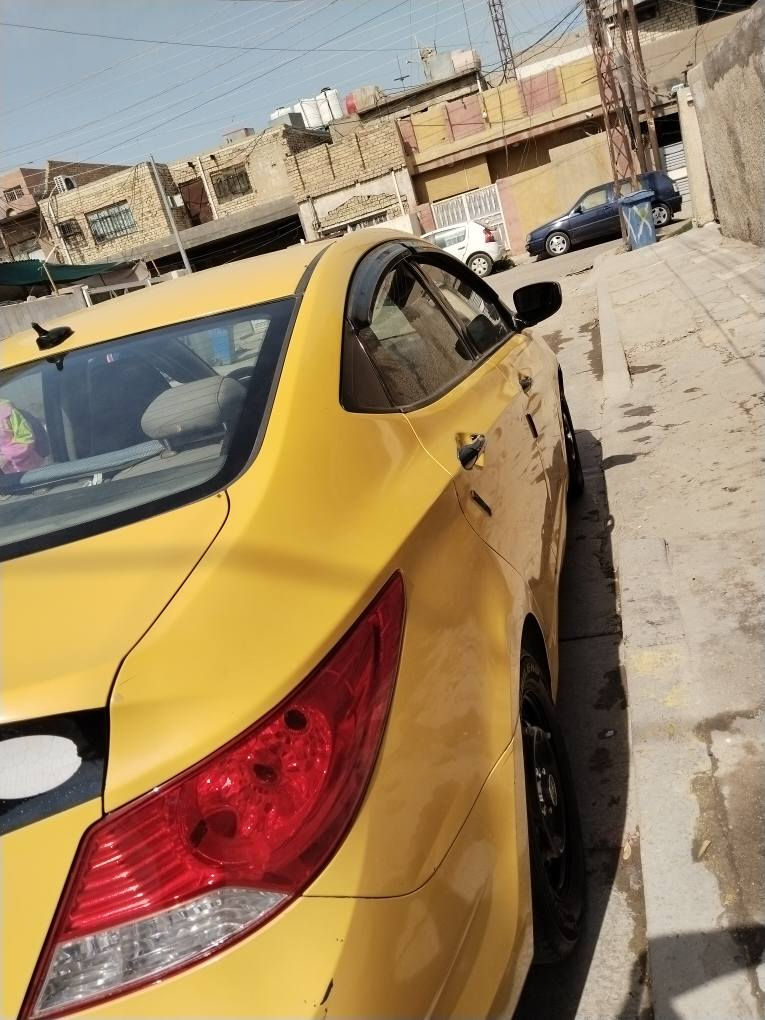 السلام عليكم للبيع فقط. 
اكسنت موديل 2014 وارد امريكي مكينة 1600
حادثها جاملغ ايمن السعر 88 ورقة
للأستفسار على الرقم:  *********** بغداد, العراق
