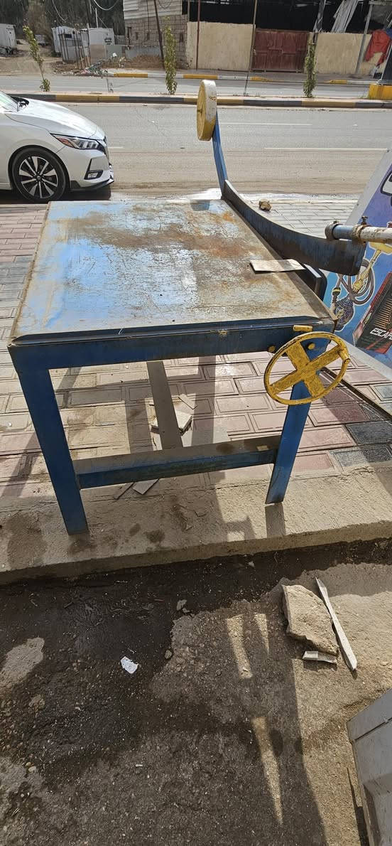 سلام عليكم
عندي فرازة كيلون سنكل فيز نضيفة كلش بس بيهة نقص صوندات وتقاسيم وطبر للبيع ابيعهن ثنينهن سوية مكاني كربلاء  ***********
