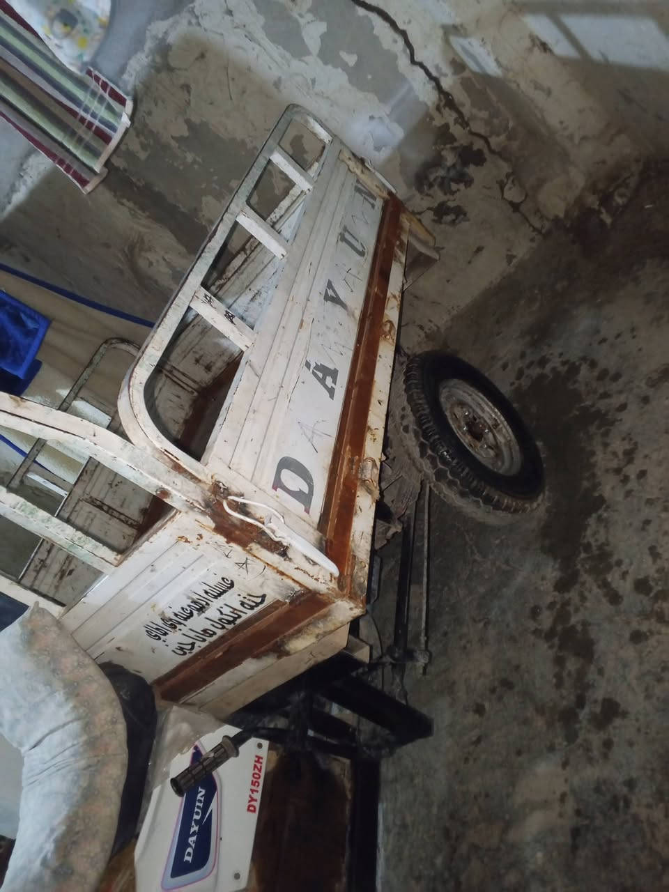 سلام عليكم ستوته البيع موديل 16اوراق اصولي مكان شطره سعر خاص ***********
