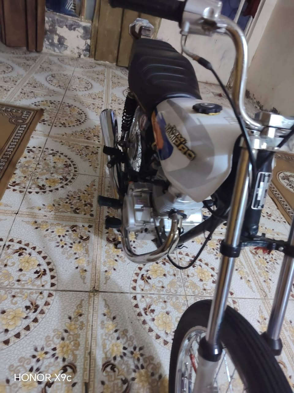 سلام عليكم شباب درجه للبيع أوراق سكنر تعمير 26   درجه نضيفه وكاعده ليريده بيخير ويدلل مكاني بابل لقاسم (ع)  ***********. ب600 وبيه مجال ♥️👊
