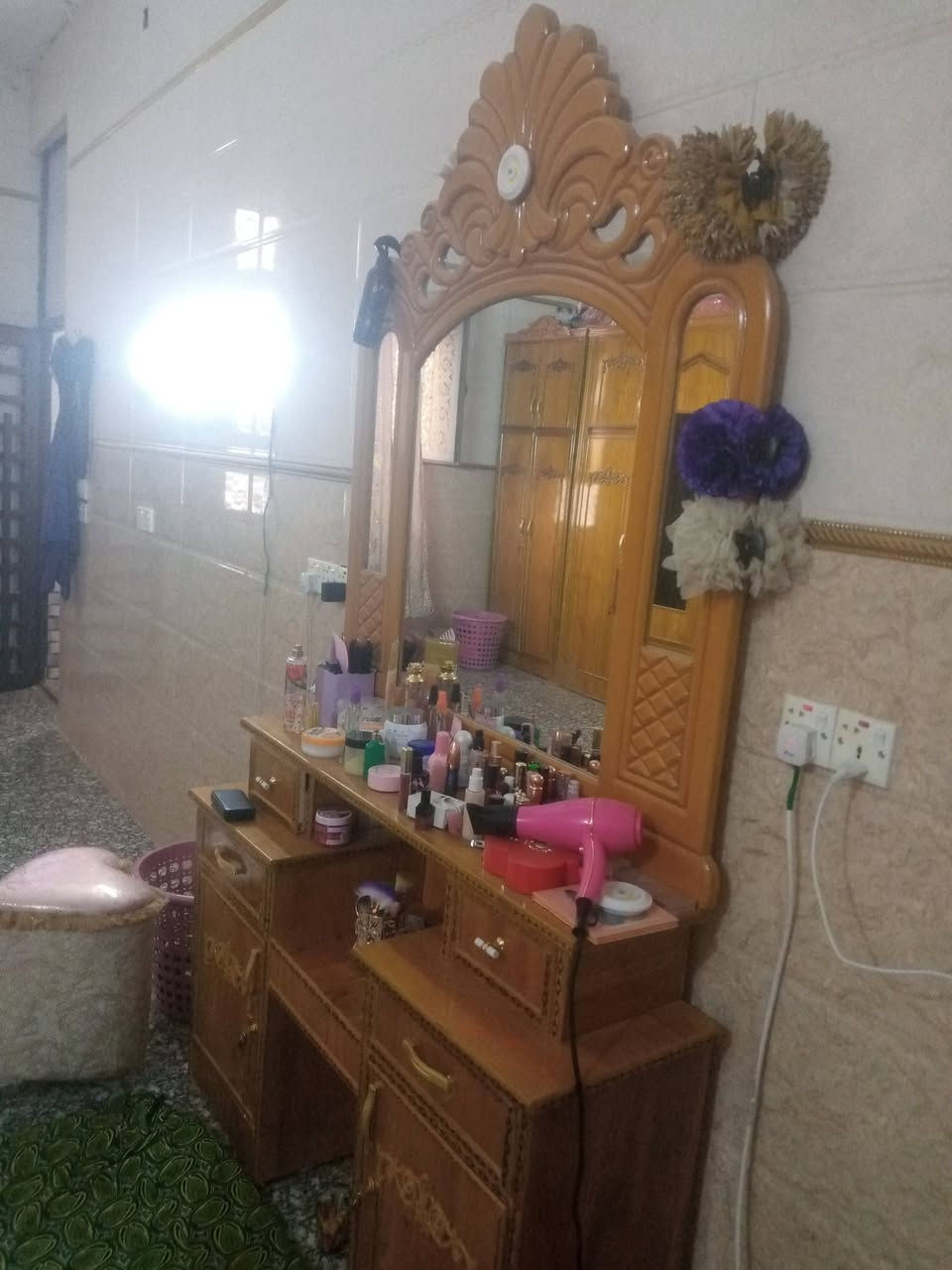 سلام عليكم  غرفه نوم 6 ابواب طابقين  جديده للبيع السعر مليون وميتين مشترينه مليون ونص قبل شهرين  الخاص مفتوح المكان كربلاء


**إذا كنت صاحب هذا الإعلان وتريد حذفه لأي سبب، رجاءا أرسل رسالة إلى الدعم الفني**