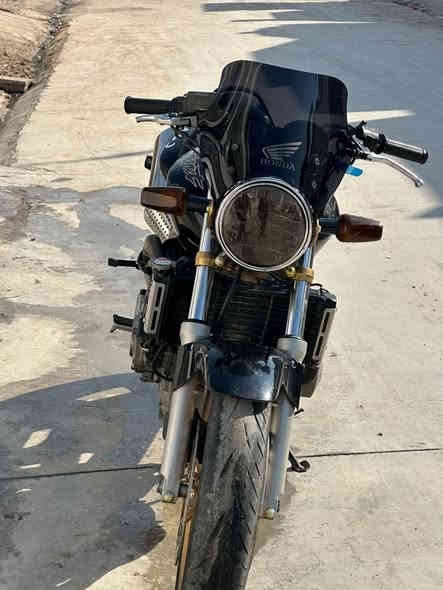 ماتور هورنيت 600 شرت كبس شحن قتره سبوخي نيه مالي دوسته بس تايي دواوي اويت شوين كركوك كاربايي كامل ايشكات 47 هزار روشتوه جركي تيا نيه سعري 20 مجالي كم  ببلاد كاتمه ***********♥️
