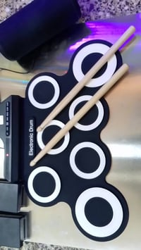 الكترونيات • للبيع • قابل للتفاوض