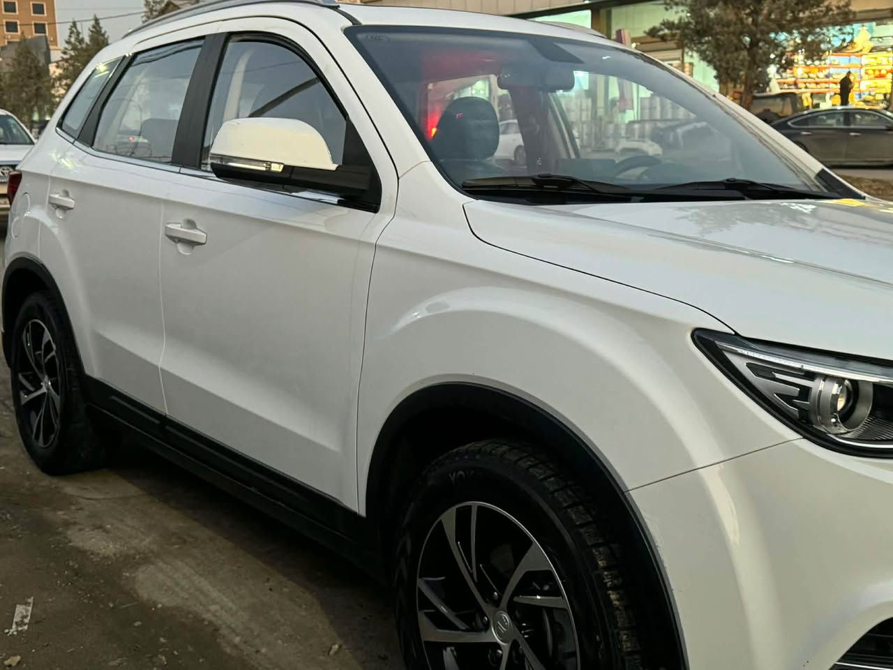 فاو بيستون ٢٠٢٠ كلين فول مواسه فاته هيجي نيه ته نها يه ك شوختي هه يه ٧٣ هه زار رؤييه ده عامي لو ده عامي به شه رت مه كينه١٦ بي تؤربؤيه كرايته وه به س به شه رته  سه حري ٩٨ وه ره قه و مه جاله كي زور كه م *********** أربيل, العراق
