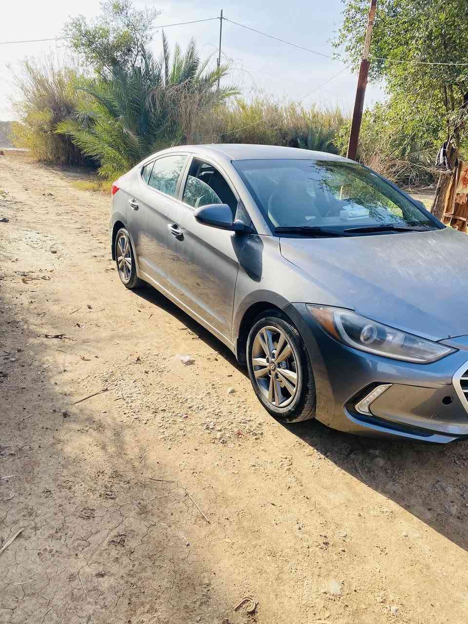 سلام عليكم النترا للبيع موديل 2018 أمريكي بيه بس بنيد بي صبغ  مواصفاته كامره ورادار بلمرايه كير ومكينه خير من الله رقم اربيل للتواصل // ***********. ***********/.
