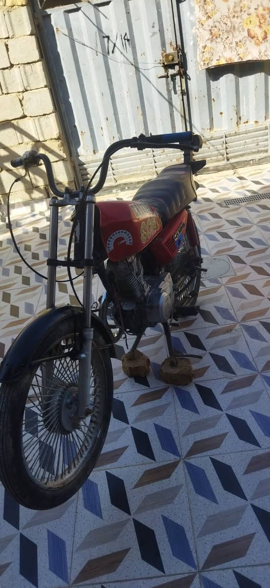 سلام عليكم دراجه للبيع دراجه حلوه ونضيفه مكاني ديالي بعقوبه مراوس هم يرهم


**إذا كنت صاحب هذا الإعلان وتريد حذفه لأي سبب، رجاءا أرسل رسالة إلى الدعم الفني**