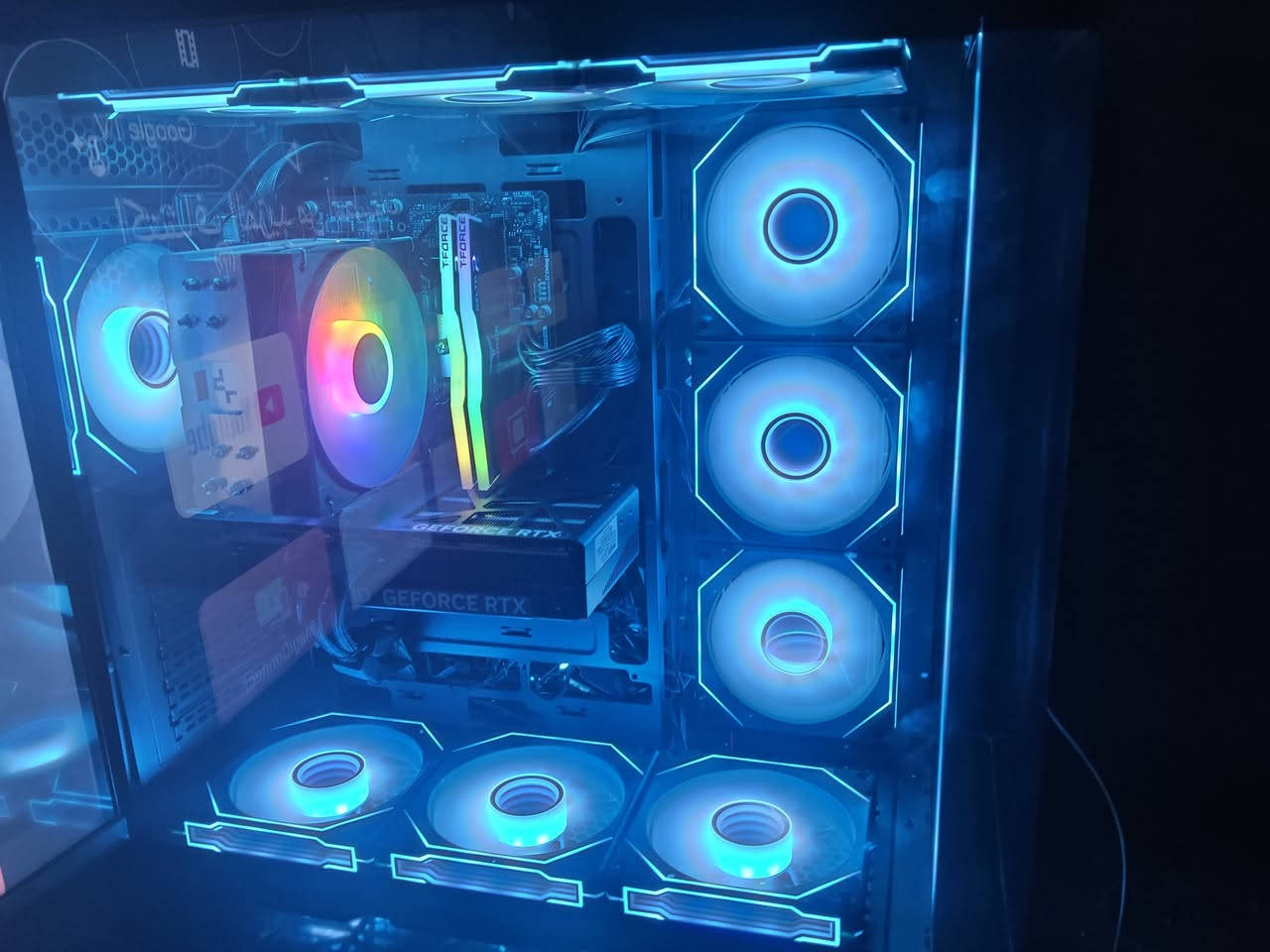 تجميعة فول نظافة 100 بمليون و 800 الف فقط مواصفاتها تشغل فور كي وانت مرتاح رقمي مراسلة واتساب او اتصال براحتك  ***********
I5 14400F
H610 MSI PRO
FAN DEEPCOOL AG 400
Rtx 5070 INNO3D DUAL 12G OC
Ram 16g 3600HZ T-FORCE RGB 
M.2 1tb WD GEN4 
Ssd for windows 10 pro 128g
Pus 750w DEEPCOOL 
CASE 10 fan
