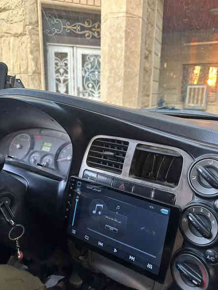 السلام عليكم كيا حمل للبيع فقط 
السياره موديل 2012 بيها صبغ ودواخل من جها السايق فقط السياره نضيفه حيل من ناحيه المحرك والكهربائيات والشاصي كلها انطي بيها شرط تبريد ثلج وتدفئه السياره بنيد وبچم محدث 
رقم انكليزي مشروع وطني رقمها بغداد سنويه 27 تحويل ثاني يوم 
متواجد فيس و واتساب ***********
