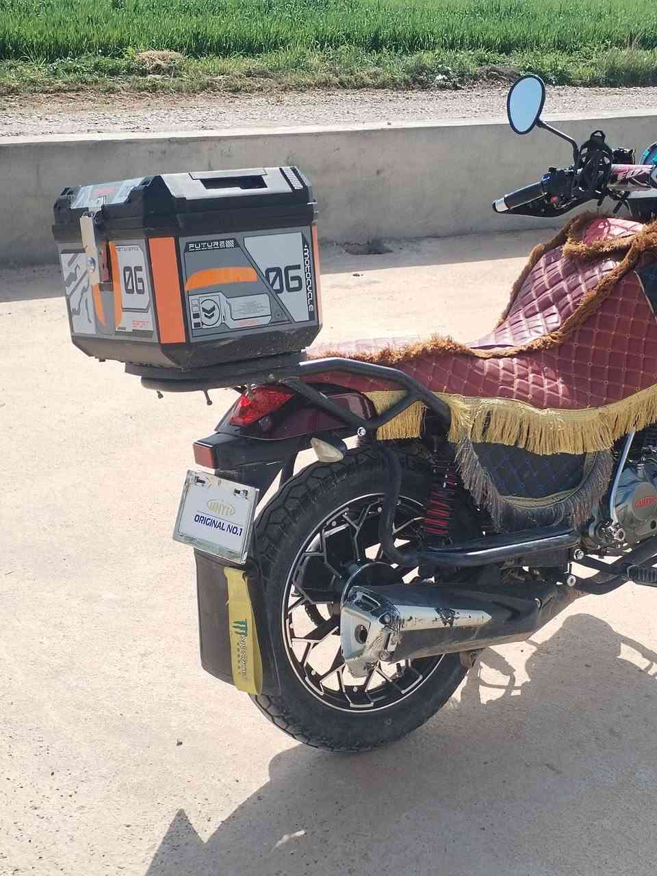 السلام عليكم موطور هيوشه للبيع موديل 2025محرك شرط ما مفتوح كهربائيات كله شغاله تايرات نضاف  موطور نضيف فولل السعر مليون وبي مجال (ويرهم مراوس ب. قفاز)


**إذا كنت صاحب هذا الإعلان وتريد حذفه لأي سبب، رجاءا أرسل رسالة إلى الدعم الفني**