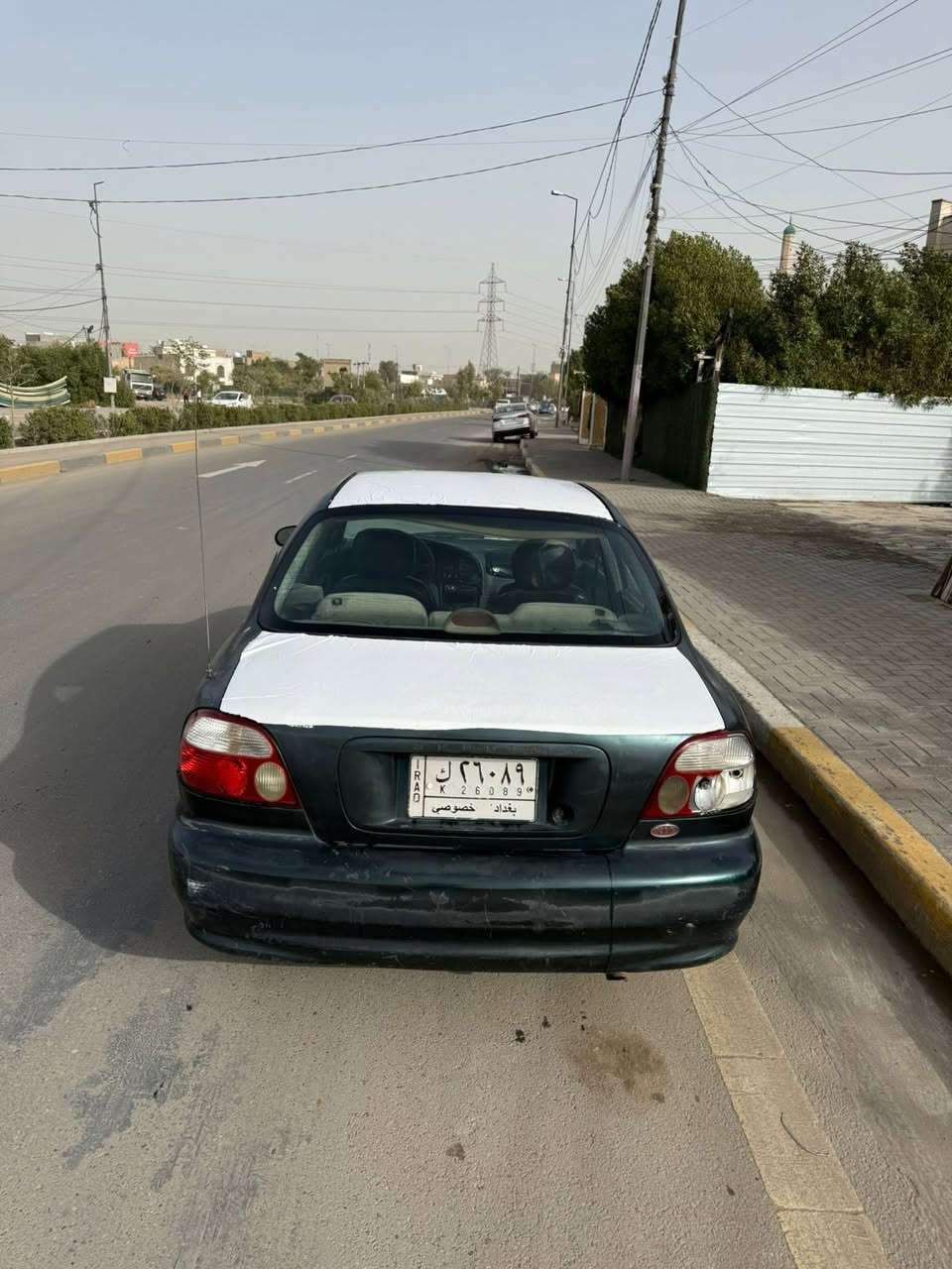 � للبيع | كيا سيفيا 2001 🚗

السيارة بحالة تشغيل يومي، تمشي وما تشتكي، مناسبة للاستخدام أو كسيارة اقتصادية.

🔹 الموديل: 2001
🔹 الكهربائيات: بلادية وشغّالة 100%
🔹 الكير: نظيف
🔹 المكينة: جيدة وبيها بداية تبخير خفيف
🔹 الصدر: أمامي وخلفي نضيف 
🔹 والتايرات: بحالة جيدة جداً
🔹 السيارة: خير من الله

📌 ملاحظات (للأمانة):
▪️ بداية تبخير خفيف
▪️ تحتاج شغل بسيط حسب رغبة المشتري
▪️ طبيعية على موديلها وعمرها

📍 الموقع: بغداد – البياع حي الإعلام 

💰 السعر: 27
🛠️ بيها مجال بسيط

📞 رقم الهاتف:
***********
