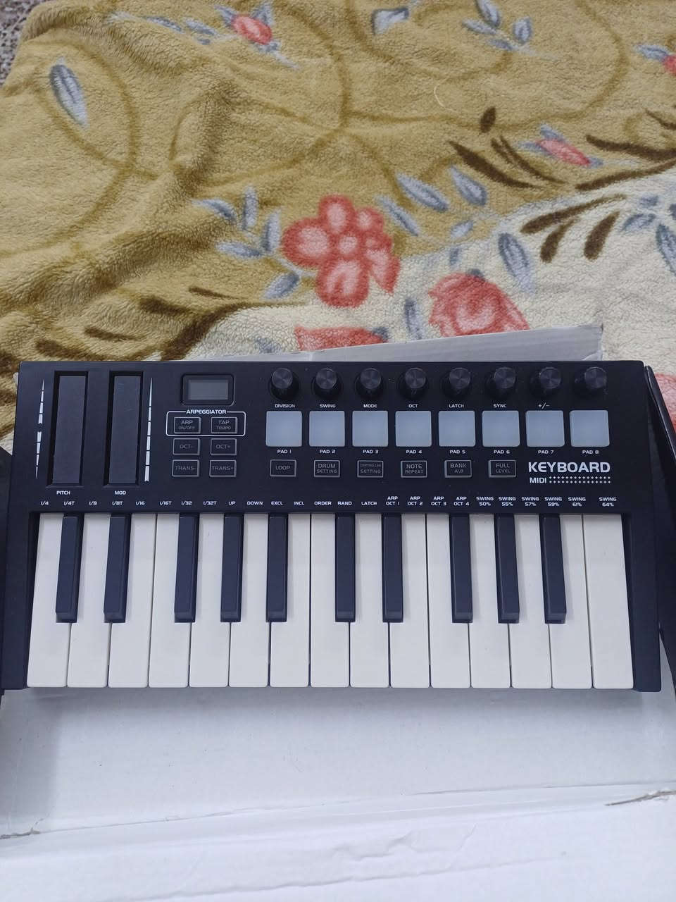 اورك ميديا جديد غير مستخدم 
مكسر صوت روعة جديد غير مستخدم


**إذا كنت صاحب هذا الإعلان وتريد حذفه لأي سبب، رجاءا أرسل رسالة إلى الدعم الفني**