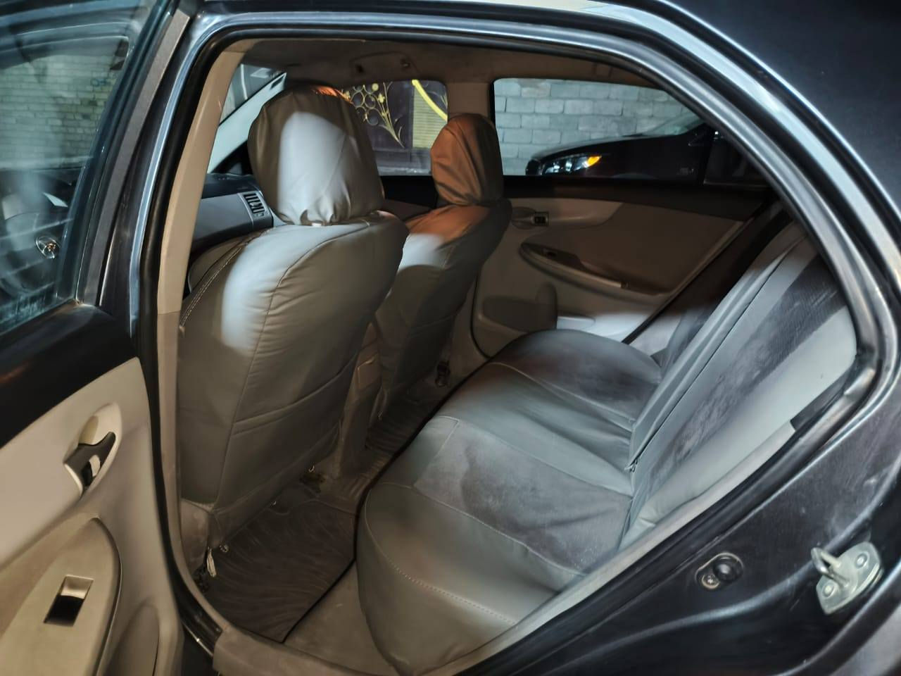 كورولا ١٣ امريكي خصوصي لون فيلي رقم واسط بإسمي ممتواجد على الفيس ***********/ ***********
