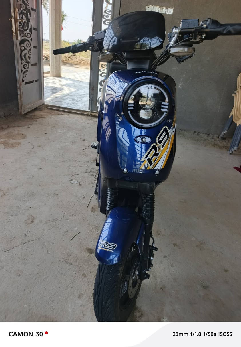 للبيع دراجه شحنr9موديل 26 شركه الريان 5بطاريات 32امبير الدراجه مستخدمه15يوم بصمتين وسويجين وكارتين تشغيل عن بعد شاحنه جديده الدراجه مكفوله من عطل السعر خاص مكاني الصويره


**إذا كنت صاحب هذا الإعلان وتريد حذفه لأي سبب، رجاءا أرسل رسالة إلى الدعم الفني**