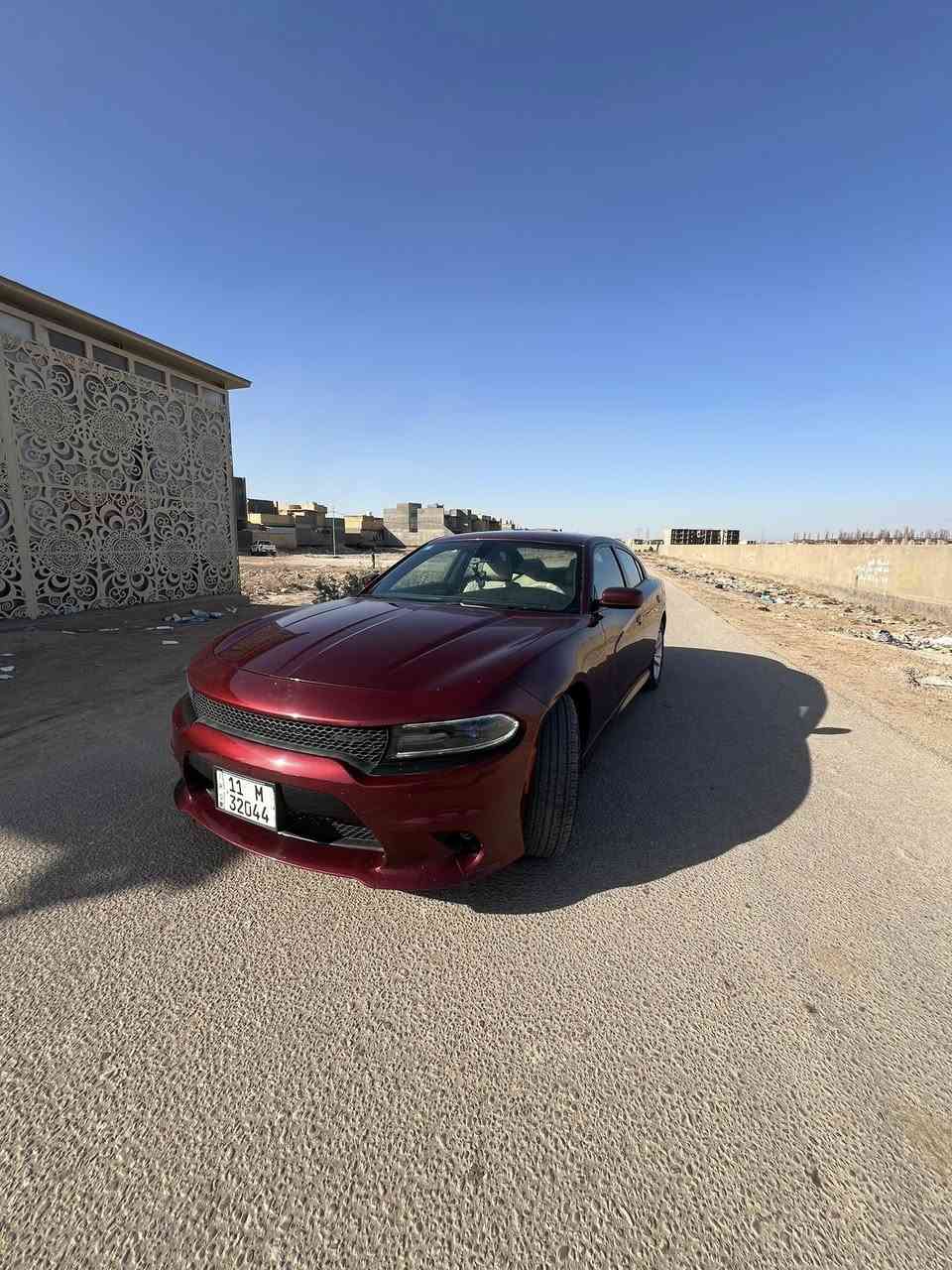 سلام عليكم…جارجرsxt موديل١٧ كفاله بيه فقط بنيد مبدل مكان بابل رقم تلفون(***********).
