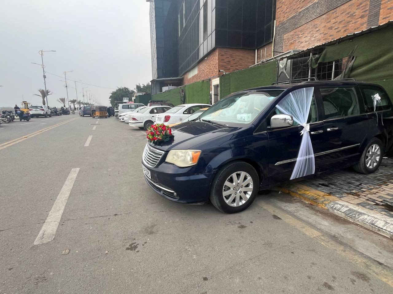 تاون كانتري 2015 فول مواصفات عده الفتحه ماشيه 148 ميل حادثها جاملغ وبنيد رقم كربلاء مشروع وطني سونار موجود بالمنشور السعر 150 
*********** 
مراوس حسب القناعه
