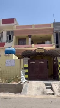 مشتل للبيع شارع ابو غزال المساحة ١٢٥طابو صرف  وراى فرع سيد عيدان يتكون...