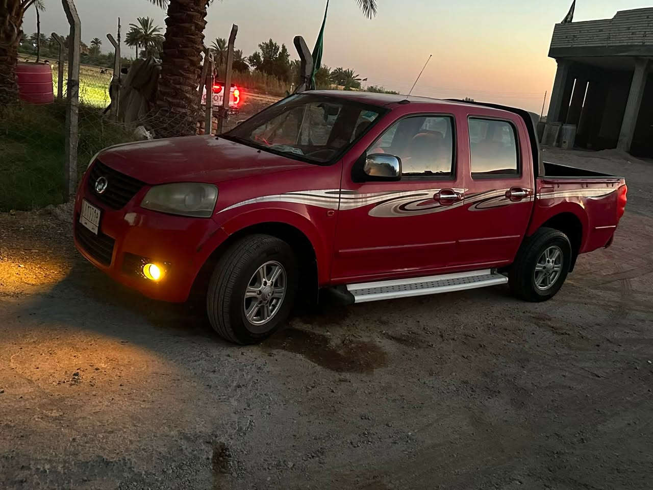 كريت ويل موديل ٢٠١٥ السياره بيه رشات صبغ بسيطه 
تبريد شغال تخم تاير مكينه حدادية كله شركة 
السعر ٦٥ ورقه ورجاءاً المو شراي لا يتصل شوف واقتنع وخابر
***********
***********

