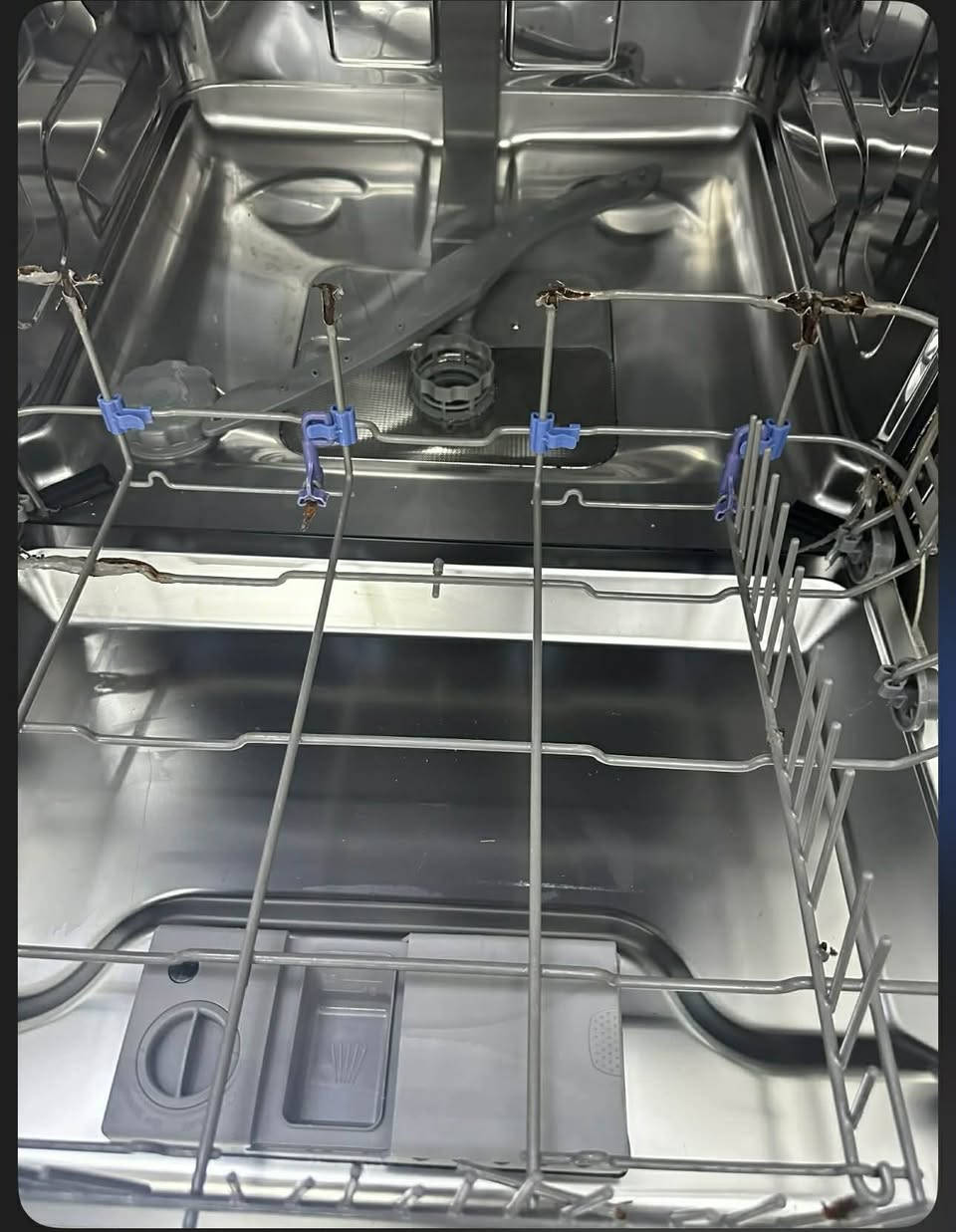 غساله صحون شغاله بس بيه سلات بيهن ضرر سعر 150 وبيه مجال


**إذا كنت صاحب هذا الإعلان وتريد حذفه لأي سبب، رجاءا أرسل رسالة إلى الدعم الفني**