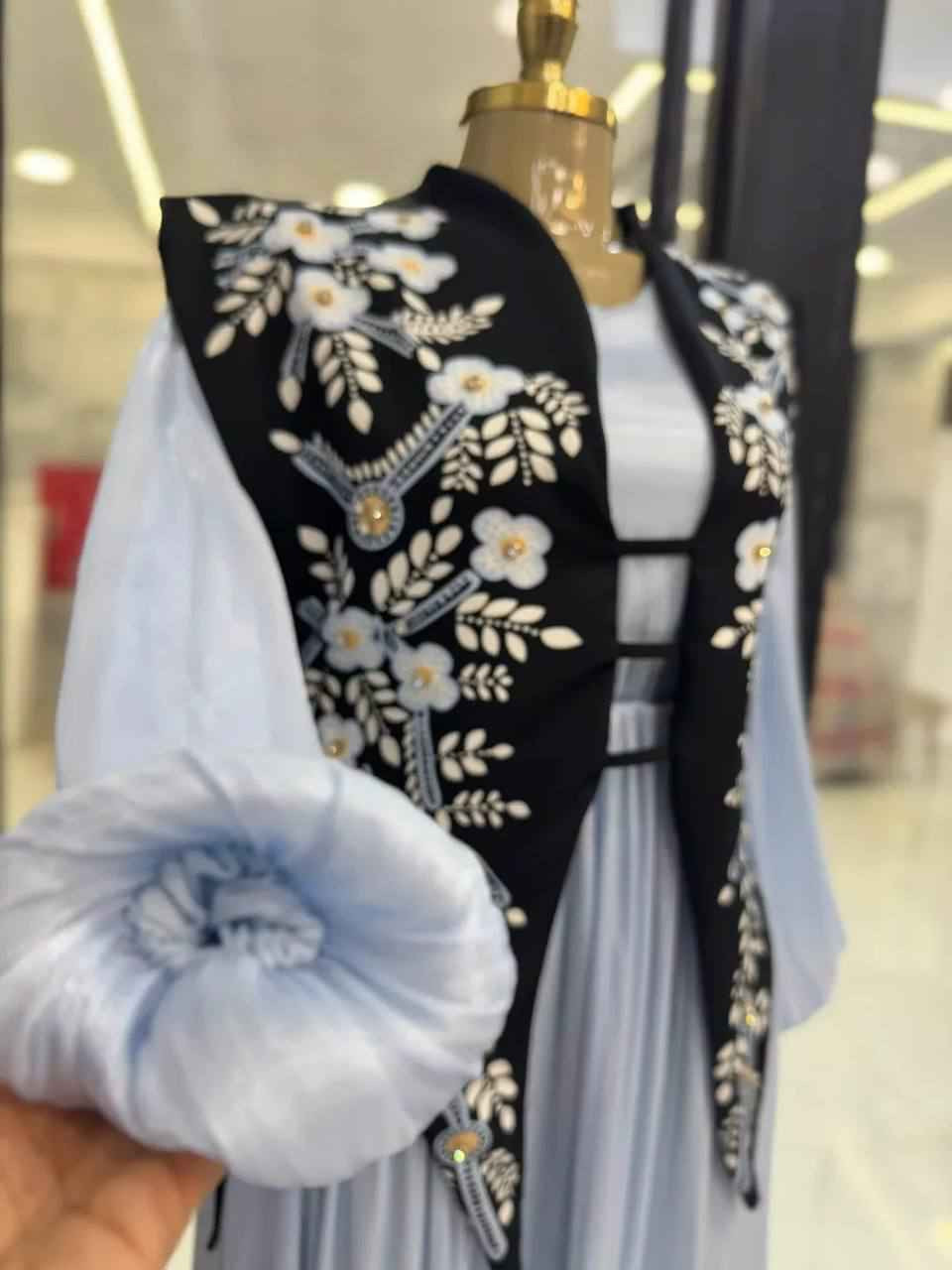 آن هہ‌‏ذآ لرزقنآ مـآ لهہ‌‏ مـن نفآد🧿✨

لسنا الوحيدون لكننا المميزون 👌

اجمل الماركات العالميه 🇹🇷 ـــ🇮🇹  

جدينا اليوم 🍬🌸

فستان مبطن

 خامه اوركنزا امبطن🫣🦋

موديل روعه ولا غلطه 💯

يلبس مـטּ 38 لل 48

السعر 30 ألف 🦋 الفلوجة, الأنبار


**إذا كنت صاحب هذا الإعلان وتريد حذفه لأي سبب، رجاءا أرسل رسالة إلى الدعم الفني**