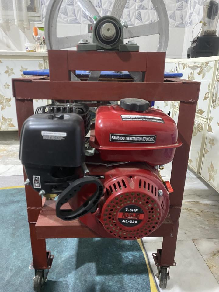 مكينه سن ستيل جديده نضافتها ٩٩ سعرها ٣٢٥  بغداد البلديات
***********@
