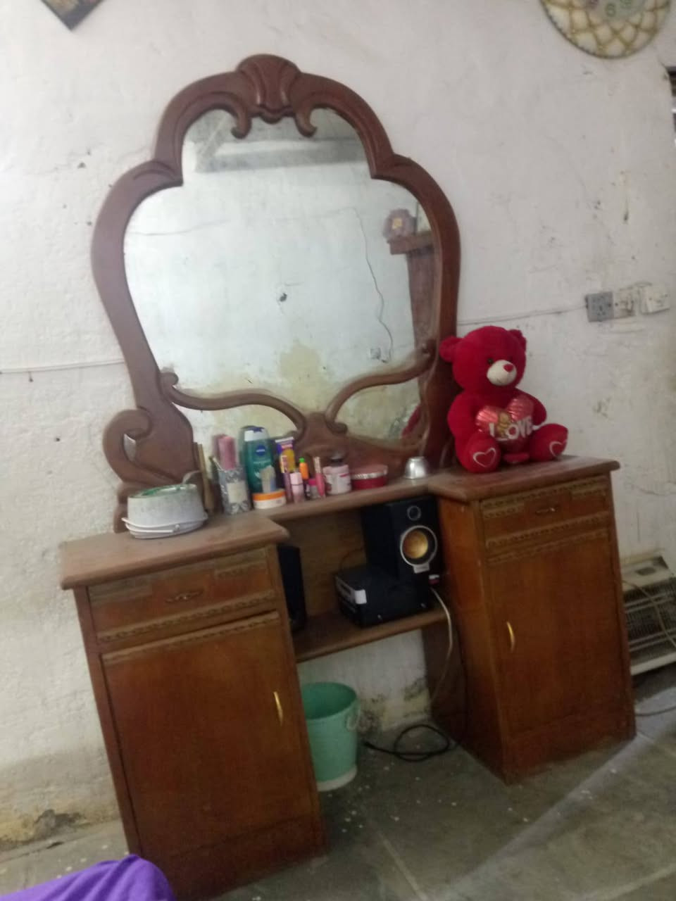 غرفه مستخدمه نقص كومدي واحد سعره جدا مناسب 250 نهايته ذا شراي طب لا تعامل نضيفه عنوان زعفرانيه شارع لكهرباء


**إذا كنت صاحب هذا الإعلان وتريد حذفه لأي سبب، رجاءا أرسل رسالة إلى الدعم الفني**