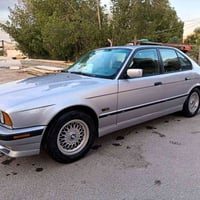 وهاذا رقم صاحب السياره   07830976828