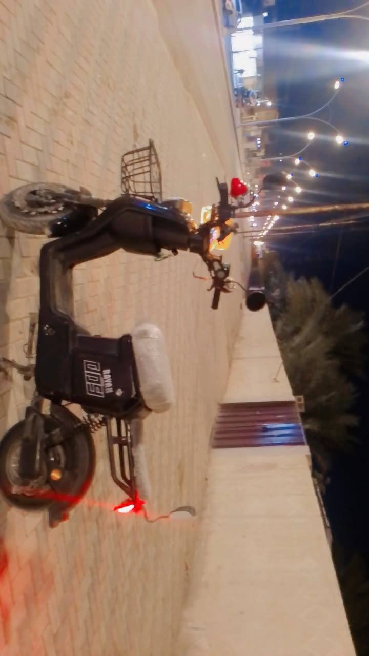 السلام عليكم دراجة شحن 009 ريان للبيع بطارياتهة نظيفات تاير خلفي جديد ام بي ثري مراي مجمع سكليتر كامل جديد سلة جديدة السعر 425 وبيهة مجال بصيط رقمي ***********  بي واتساب مكاني طارمية
