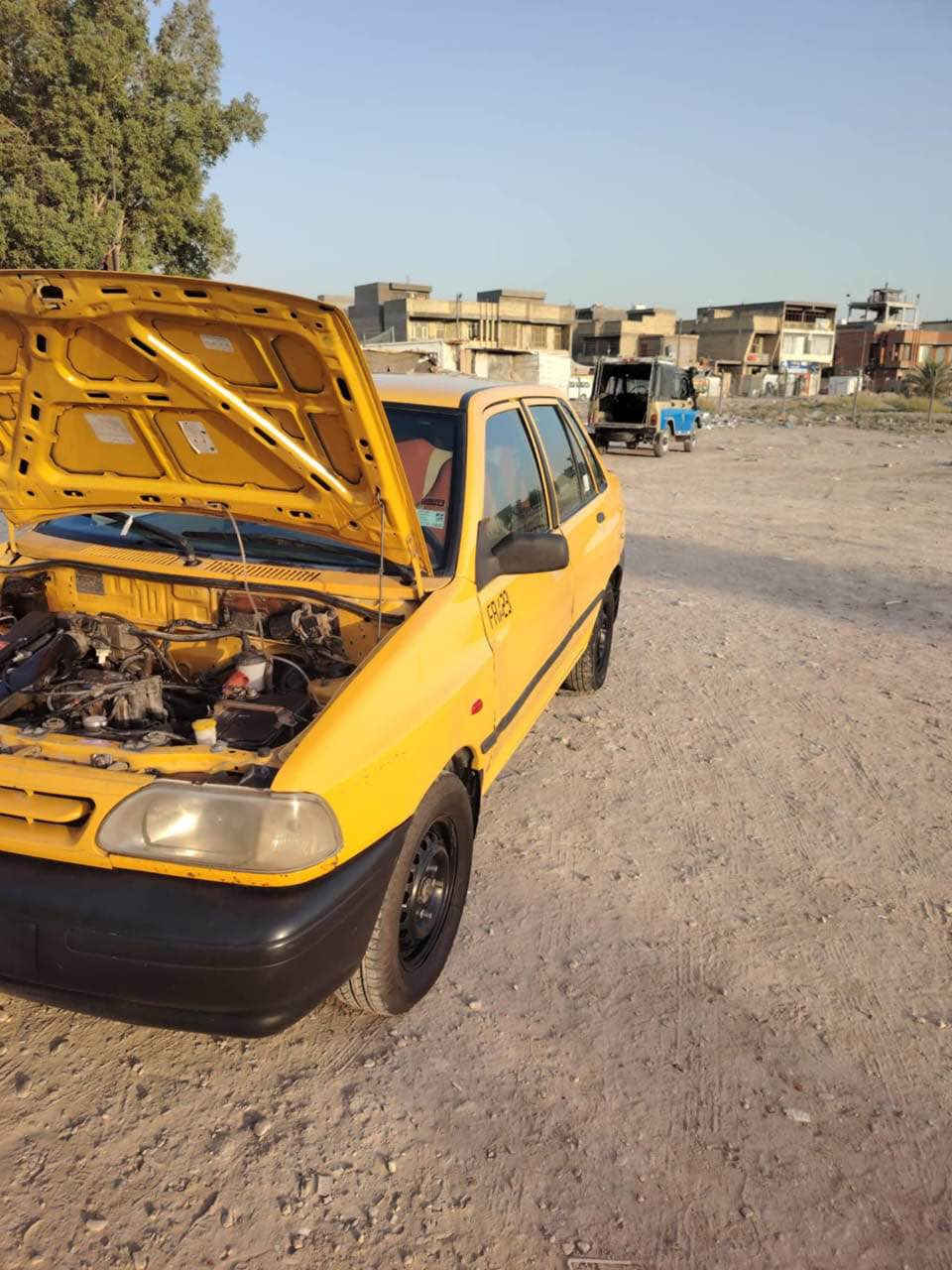 سلام عليكم للبيع سيارة سايبة موديل 2014 سيارة خير من الله ما متواجد على المازنجر
*********** بغداد, العراق
