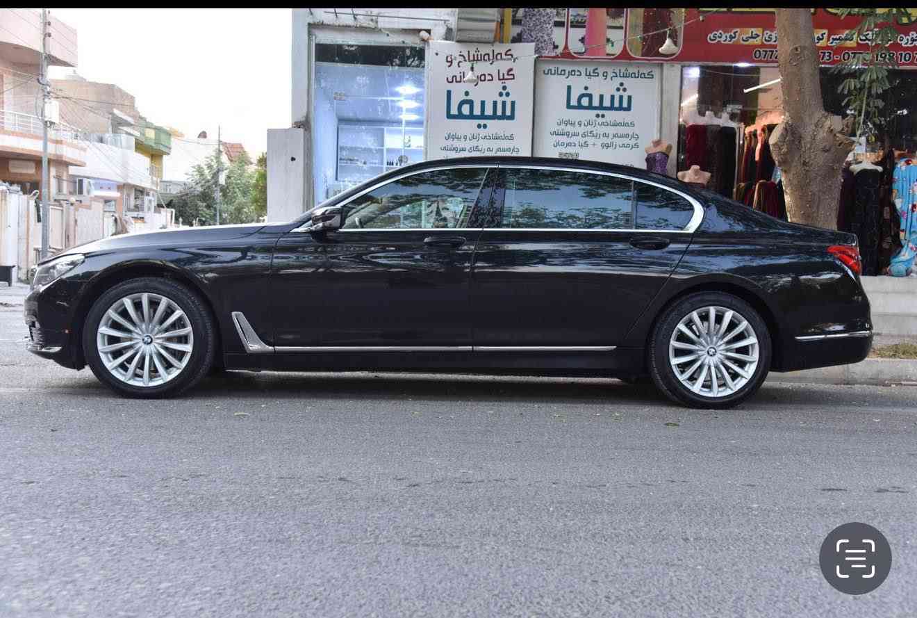 بي ام 2017 حجم 740li فور ويل جكات
وارد امريكي كلين تاتيل 
فقط باردين صغار 
ماشي 165 الف كيلو 
مكينة 6 سلندر b58 توين توربو 
استيراد خاص carboncare
ثلاث انضمة قيادة داته شو 
بيبان شفط باب طويل لارج + بصمه اربع ابواب + صندوق چلاق + خزن ميموري
كشن تبريد تدفئة
بنوراما + خمس بردات جانبيه و وخلفيه
ماوس تحكم+ خزن مقاعد 
شاشه كبيره بدون مسج مع نظام ملاحه
كاميرات دواره 360 مع حساسات ورادار
مقاعد جلد كهرباء مريحه + تدفئه مقاعد وستيرن + شفتات ستيرن
اظاءه led حديثه.. اناره محيطيه عديدة الالوان
تحديد مسار و سرعه
نظام ترحيب + اوتو هولد و اوتو ستارت و نظام carplay
باقي مواصفات هم هواي
گير ومحرك مكفولات شرط الفحص
سنويه جديده لغاية 2030

السعر 28,800 $

للإستفسار أكثر *********** كالار, السليمانية
