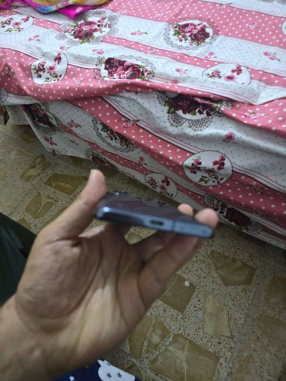السلام عليكم شاومي mi11
الجهاز كلشش نضيف لا مفتوح ومبدل ولا اي مشكله بي تاخذه مكفول فقط البطاريه تبقى شحنها 100 ما تنزل بس استخدام كلش طبيعي ينزل  بس ما يبين شكد نازل شحن  مكاني بغداد الغزاليه شعره 175 الف قفل


**إذا كنت صاحب هذا الإعلان وتريد حذفه لأي سبب، رجاءا أرسل رسالة إلى الدعم الفني**