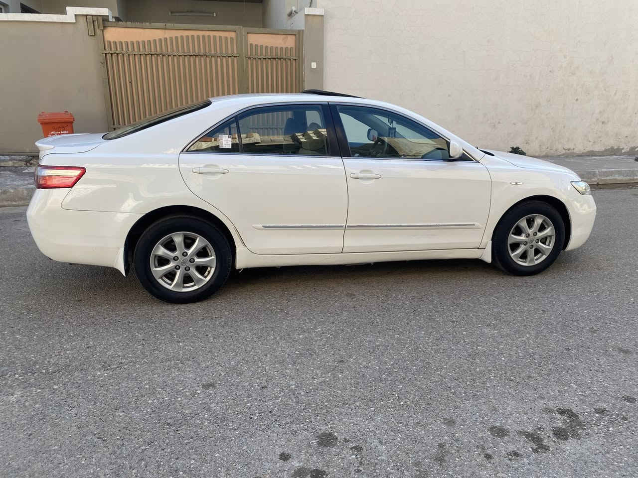 ‭0773 382 2464 ‬ ☎️‬
#كامري_خليجيGLX  مكفوله من ضرر بيه صبغ جاملغ امامي ولباب جوا تريشه اثر شخط
🛑 موديل 2007
ماشيه174 حقيقي
كتلوك شركه وياها 
 🛑لون ابيض  رقم بغداد 
 🛑 تحويل مباشر 🛂 
🛑 4 سلندر  2400 المرغوب 🌀
🛑.  مواصفات السيارة 👇✌️
مانع انزلاقات  ABS🌀
✌️ سنتر لك ريموند عن بعد
☑️تبريد ثلج  🧊 قطعتين امامي
 وخلفي
السيارة بلاديه مابيها اي نقص
ادامة كامله متصرف عليها 
صدر  امامي وخلفي جديد
 كلها شغاله بين قوسين 
السيارة مال بيت وجناي 
              مكاني الفلوجه

السعر117 مجال جدا بسيط
