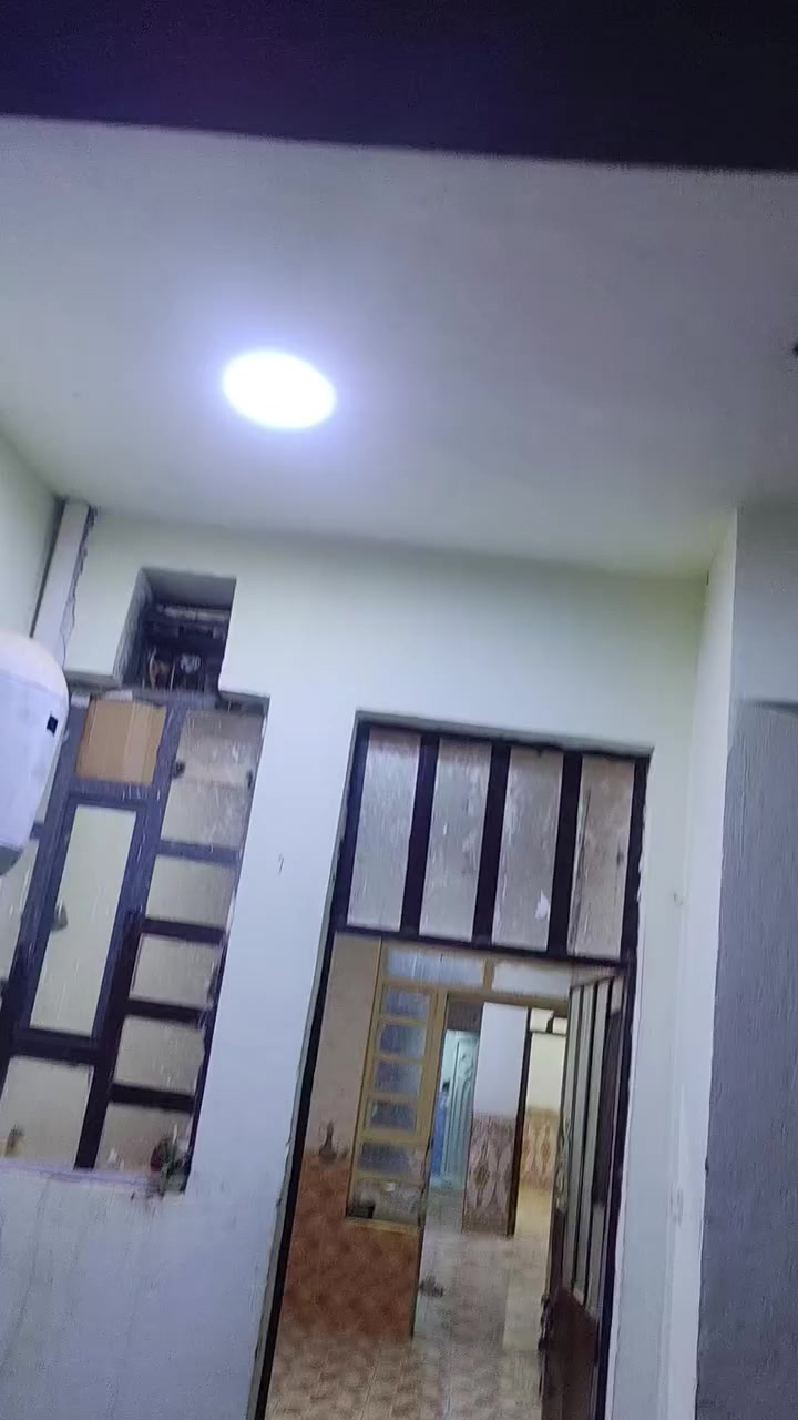 مشتمل للايجارغرفتين الفلوجه الشهداء قرب جامع  المرسلين شارع ١٢ تبليط بدل الايجار ٣٠٠ للتواصل *********** بي واتساب
