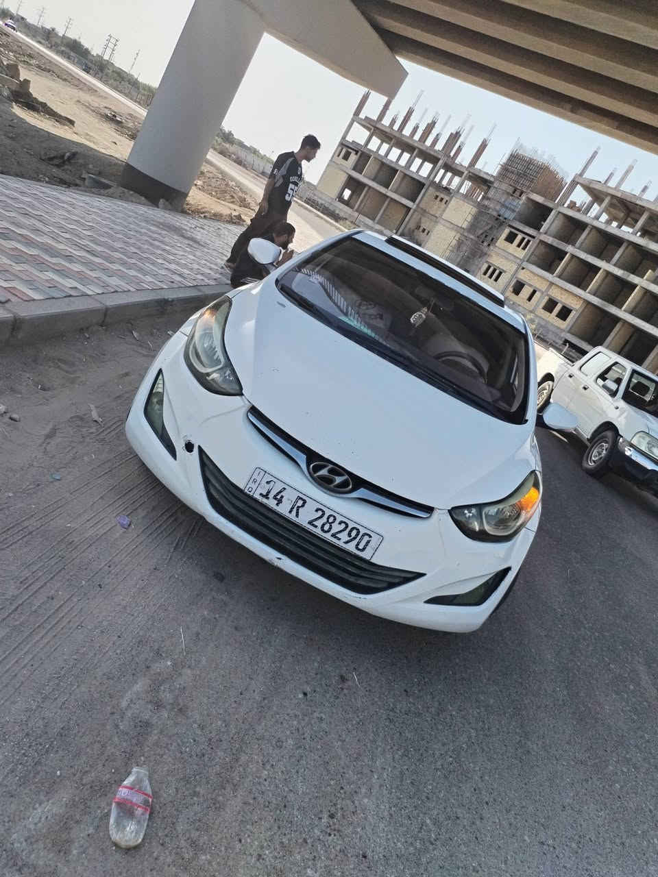 انتره مديل ٢٠١٥ خليجي محرك1800 رقم بصره باسمي شرط تحويل فول مواصفات ماعده البصمه تبريد حداديه كله جديد مكان ناصريه مركز ***********
