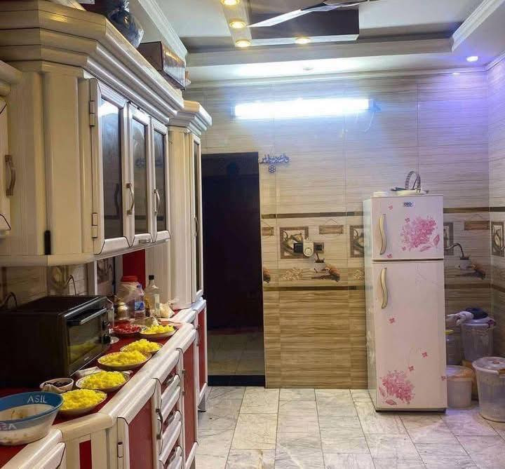 عقارات-الخضراء - نسعى - دومآ- نحو- الافضل 

#اعلان رقم ((1024))

#دار درجة اولى للبيع في منطقه السيدية مربع جامع الأقصى 
 
#مساحة :160 متر  واجهة :8م 
#المحتويات الطابق الاول :1 غرف نوم استقبال هول داخلي ومطبخ خدمات كراج 
الطابق الثاني : غرف نوم عدد 3 خدمات 

#السعر : 620 مليون قابل للتفاوض 

# للأ ستفسار 
مراسلة الصفحة على # الفيس بوك
عقارات -الخضراء - في السيدية
# او الاتصال على الرقم
☎️***********☎️ 
#او مراجعة مكتب الخضراء 
في السيدية شارع العلوة مقابل قاعه ريتاج للمناسبات
