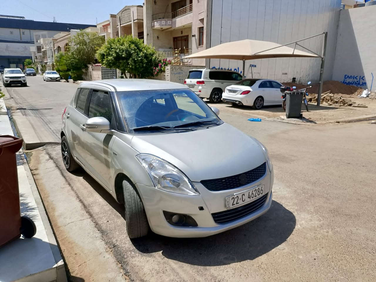 ئۆتۆمبێل: suzuki 

مۆدێل 2015
گێڕ و مەکەینە و هەمووی بە شەرت

ســــعر $ یەک کۆمێنـت بکە راســـتەوخۆ بــۆ دێـــت🟢

تەقە و رەقە و تەبرید بە شەرت 
چامەلەخی لای سایەق بستێکی هەیە
جەمپێکی هەیە لە پشتەوە
ناو دەرگەی سەکن پشتەوە

ژمارەی خاوەن سەیارە👈: ***********
