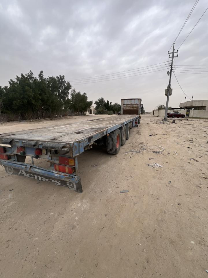 السلام عليكم اكتروز الفيني   2001 رقم بصره الماني باقي لي الوحات ما مستلمهن تخم تايرراس وعربانه العربانه فول جنل بنز مو دسك  قماره  وشاصي كفاله السياره عامه السياره جديده وحلوه
 ***********
