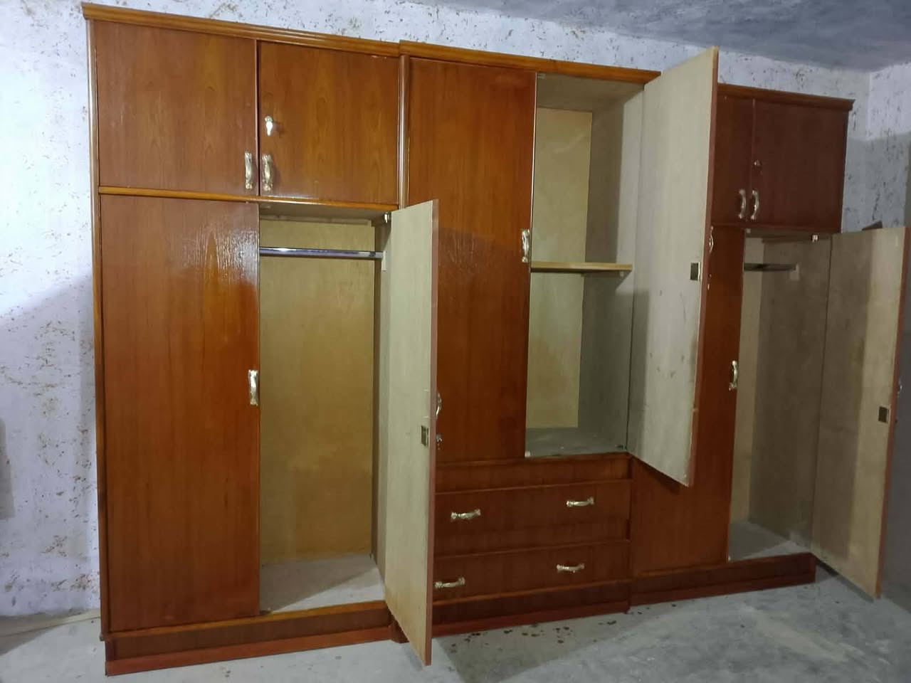 غرفة صاج كنتور6 باب للبيع نضيفة مجددة وملمعه وكاملة بس تنصب بسعر كلللش مناسب  للبيع اللي يريدهة يراسلني
ديالى هبهب حي الشهداء متوفر توصيل بكروة حسب العنوان


**إذا كنت صاحب هذا الإعلان وتريد حذفه لأي سبب، رجاءا أرسل رسالة إلى الدعم الفني**