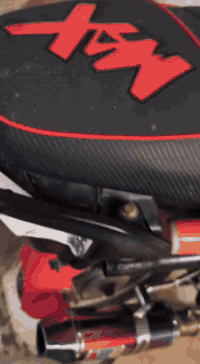 ماكس منغولي للبيع ب 300 وبيها مجال دراجه مزوده 55 نهضه ومعدل طيران درا...